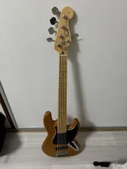FENDER HYBRID II JAZZ V