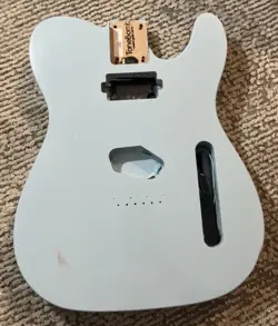 TONEBOMB ALDER TELE STYLE GUITAR BODY STRAT FENDER BLUE 1350