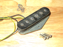 FENDER 1975 GREY BOTTOM SINGLE COIL TELECASTER BRIDGE PICKUP