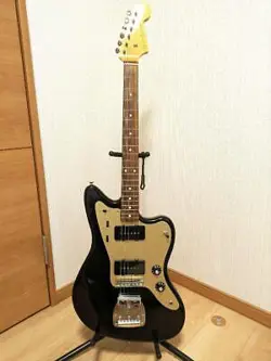 FENDER INORAN JAZZMASTER SAFE PACKING!