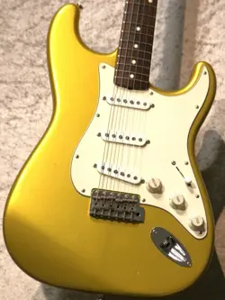 FENDER JAPAN ST62-TX USED ALDER BODY ROSEWOOD FINGERBOARD AZTEC GOLD W/SOFT CASE