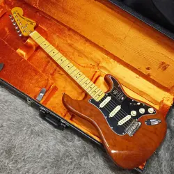 FENDER AMERICAN VINTAGE II 1973 STRATOCASTER MN MOCHA