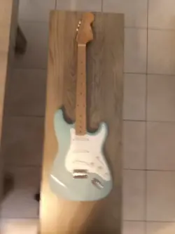 BABY BLUE FENDER GUTAIR