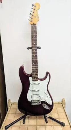 2006 FENDER STANDARD STRATOCASTER HSS SOLID BODY MIDNIGHT WINE MIM