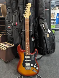 NEW OPEN BOX FENDER PLAYER STRATOCASTER HSH TOBACCO SUNBURST PAU FERRO FRETBOARD