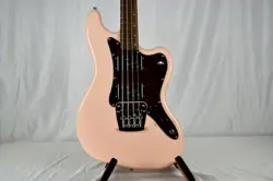 SQUIER FENDER SPECIAL