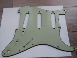 PICKGUARD USA 61