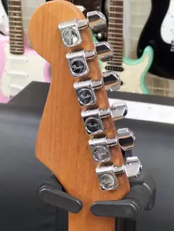 ELECTRIC ACOUSTIC GUITAR-01