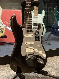FENDER AMERICAN ULTRA II STRATOCASTER HSS TEXAS TEA