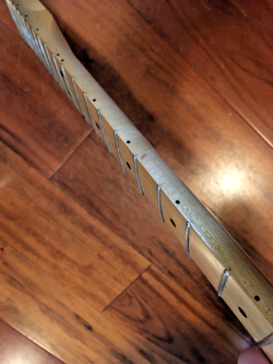 STRATOCASTER TUNERS 22