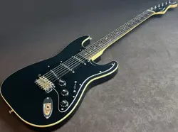 BLK AERODYNE STRATOCASTER