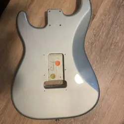 FENDER MADE IN MEXICO STRATOCASTER (BODY ONLY)