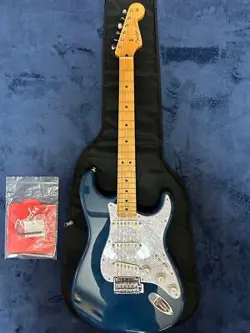 FENDER MADE IN JAPAN HYBRID II STRATOCASTER MAPLE ELECTRIC GUITAR LIMITED COLOR