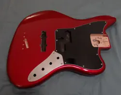 FENDER PLAYER JAGUAR BASS BODY EXTRA PARTS ALDER CANDY APPLE RED