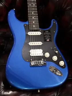 FENDER AMERICAN ULTRA II STRATOCASTER HSS / NOBLE BLUE #GG1OS