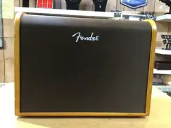 FENDER ACOUSTIC 100 (CCP000186)