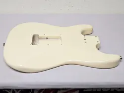 2019 FENDER AMERICAN PROFESSIONAL STRAT ALDER BODY OLYMPIC WHITE USA PRO GUITAR