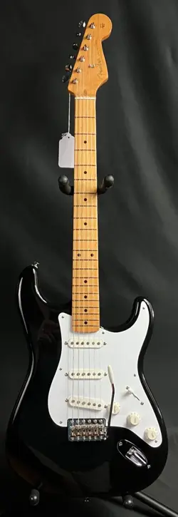 FENDER VINTERA II '50S STRATOCASTER ELECTRIC GUITAR GLOSS BLACK W/ GIG BAG