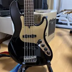FENDER JAZZ BASS V KAZUKI ARAI EDITION