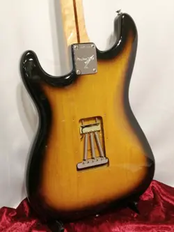 STRATOCASTER 2CS 1995