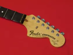 MALMSTEEN ARTIST MODEL