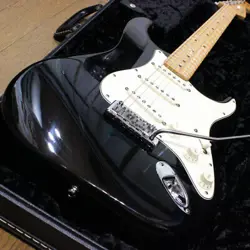 FENDER CUSTOM SHOPCUSTOM CLASSIC STRATOCASTER BLACK   2007