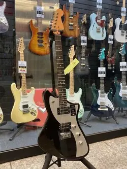 FENDER AMERICAN ULTRA II METEORA / TEXAS TEA