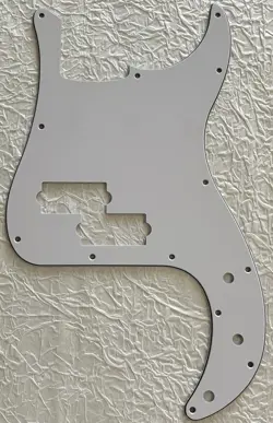 NEW GREAT- FOR FENDER US STANDARD PRECISION P BASS STYLE GUITAR PICKGUARD WHITE