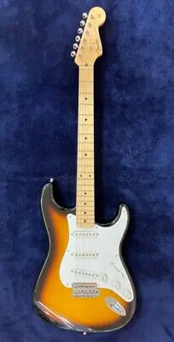 FENDER MADE IN JAPAN TRADITIONAL II 50S STRATOCASTER 2TS