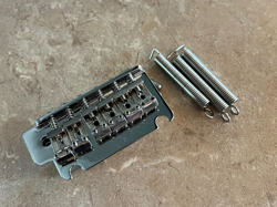 2021 FENDER DELUXE LIMITED STRATOCASTER GUITAR TREMOLO BRIDGE FULL BLOCK