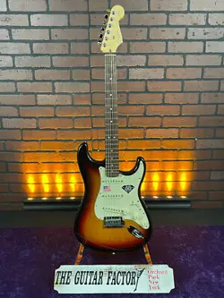 FENDER 60TH DIAMOND ANNIVERSARY AMERICAN STRATOCASTER (2006), ROSEWOOD FINGER...