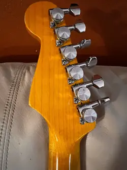 FENDER STRATOCASTER PARTSCASTER