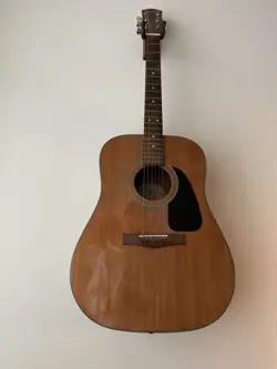 FENDER DG8S NAT ACOUSTIC GUITAR WITH HARD CASE