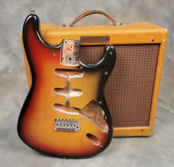 BODY FENDER STRATOCASTER