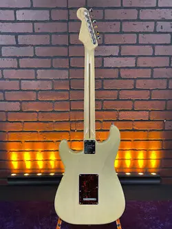 RARE 1999 FENDER