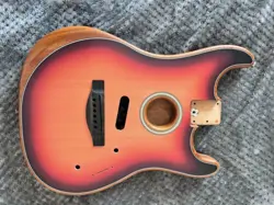 FENDER AMERICAN ACOUSTASONIC STRATOCASTER BODY