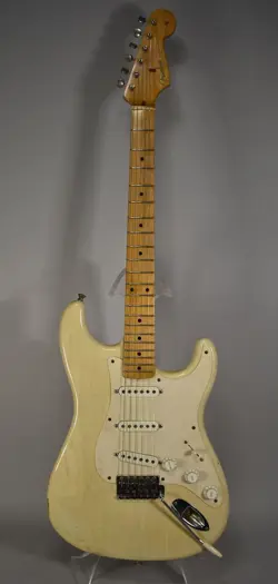 FENDER AMERICAN VINTAGE '57 STRATOCASTER WHITE BLONDE RELIC