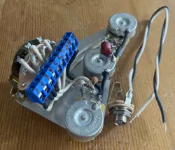 STRATOCASTER SOLDERLESS LEFT