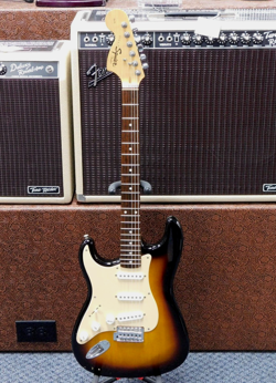2009 FENDER SQUIER AFFINITY SERIES STRATOCASTER LEFT HANDED ELECTRIC GUITAR!!!