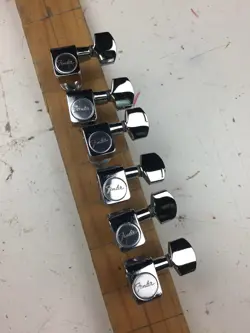 [USED] FENDER SCHALLER