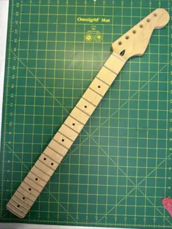 NECK FENDER MIGHTY