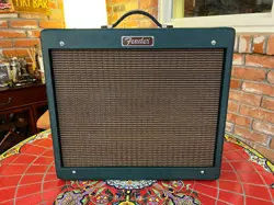 FENDER BLUES JUNIOR IV FSR LIMITED EDITION BRITISH RACING GREEN 15-WATT 1X12