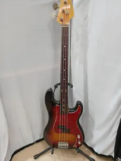 FENDER JAPAN PBD-62 ELECTRIC  BASS GUITARS EXCELLENT CONDITION