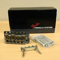 AVRI TREMOLO