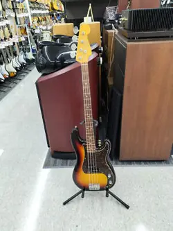 FENDER JAPAN PRECISION BASS PB-62 ELECTRIC EXCELLENT CONDITION
