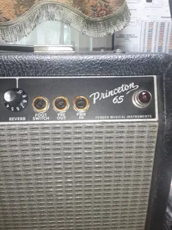 USED FENDER PRINCETON