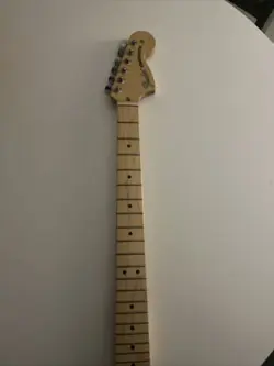 FENDER AMERICAN PERFORMER STRATOCASTER NECK, MAPLE 22 FRETS MODERN C NECK