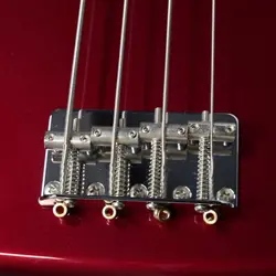 FENDER MADE IN JAPAN TRADITIONAL 60S PRECISION BASS   CANDY APPLE RED   3.64KG