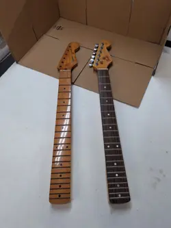 MISC FENDER STRATOCASTER