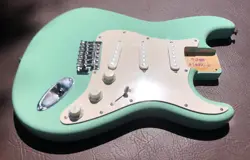 LOADED BODY FOR FENDER STRATOCASTER, SURF GREEN, STRAT